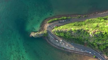 Maconde Bakış açısı. Mauritius adası, Kaptan Matthew Flinders ve Hint okyanusu için anıtı olan Cape manzarası. Hava görünümü