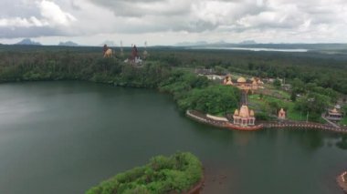 Lord Shiva 'nın WS Tapınağı Grand Bassin yakınlarında, Port Louis, Mauritius