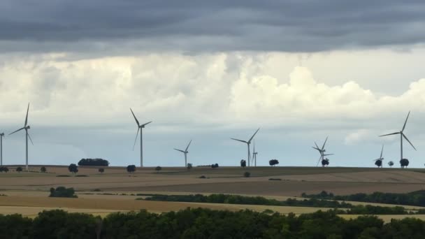 Large Wind Turbines Blue Sky Sunset Spring Wind Park Agricultural — Vídeo de Stock