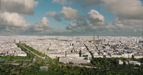 Aerial Drone Distant Sunset View Tour Eiffel Tower Seine River — Vídeos de Stock