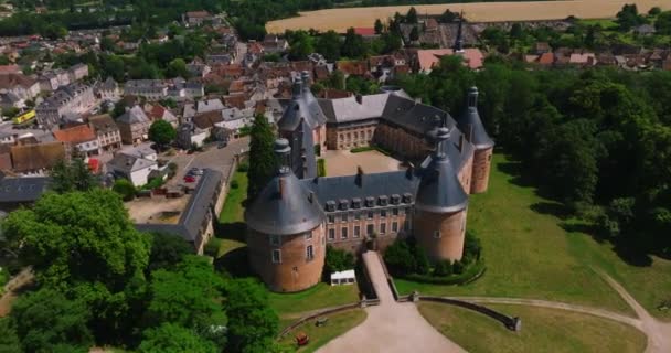 Воздушный Беспилотник Следит Потрясающим Замком Франции Высококачественные Кадры — стоковое видео