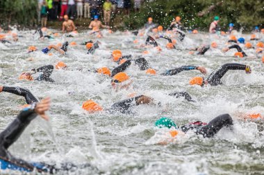 triatlon - Yüzme Yarışması