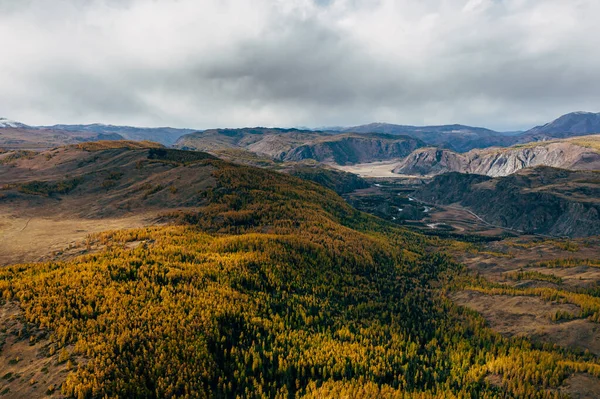 Puesta Sol Otoño Sobre Cordillera Del Norte Chuya Altai Imagen De Stock
