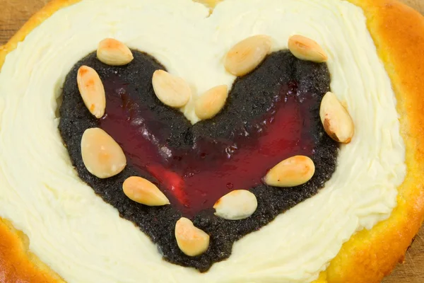 Sevgililer günü pastası