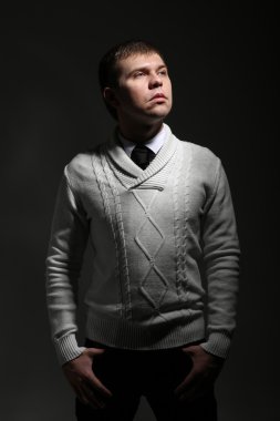 kazaklı yakışıklı adam