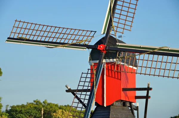 Windmühle — Stockfoto