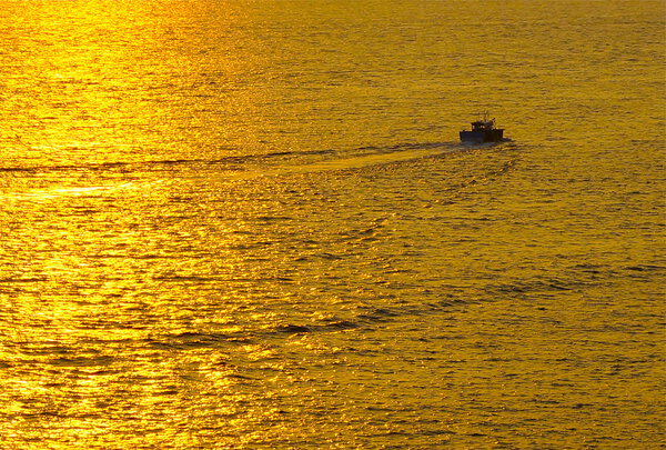 Закат в океане
