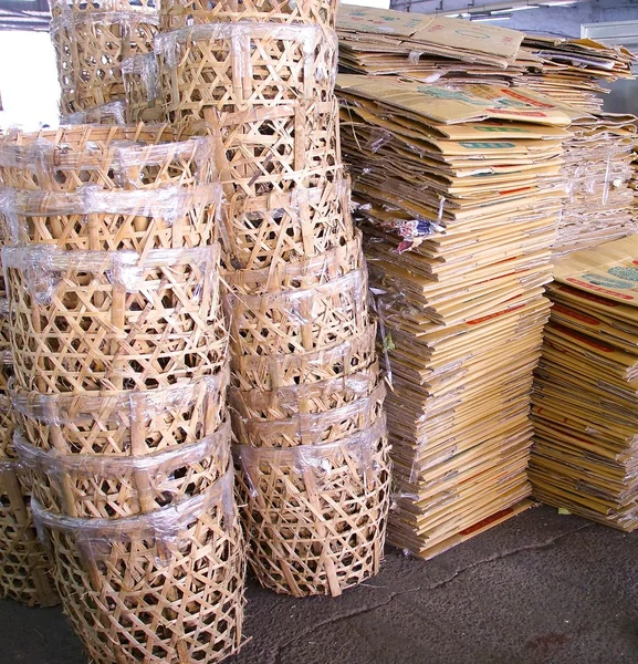 Bamboo baskets and cartons — Stock Photo, Image