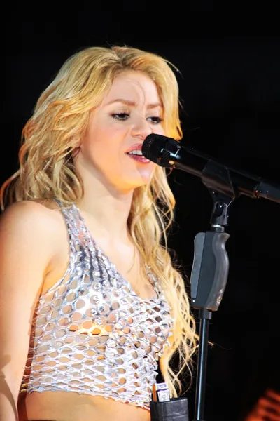 MINSK, BELARUS - 20 DE MAYO: Shakira actúa en Minsk-Arena el 20 de mayo de 2010 en Minsk, Bielorrusia . —  Fotos de Stock