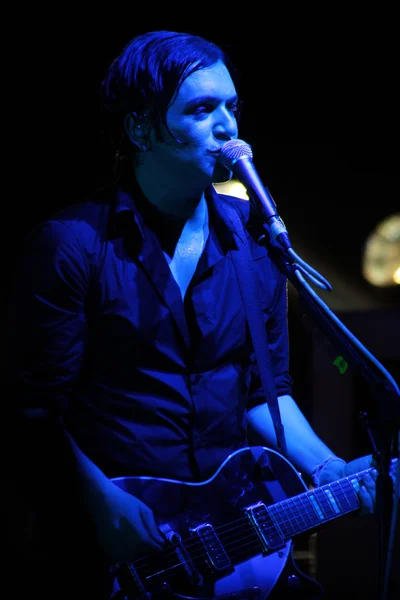 rock grubu placebo konserinde de minsk, Beyaz Rusya 22 Eylül 2012 Cumartesi günü Spor Sarayı