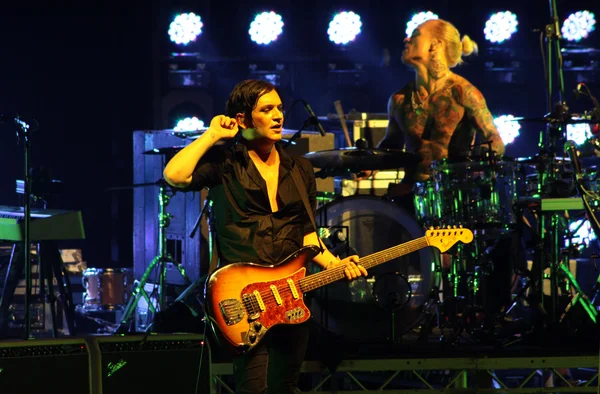 Banda de rock Placebo en concierto en el Sport Palace el sábado 22 de septiembre de 2012 en Minsk, Bielorrusia — Foto de Stock