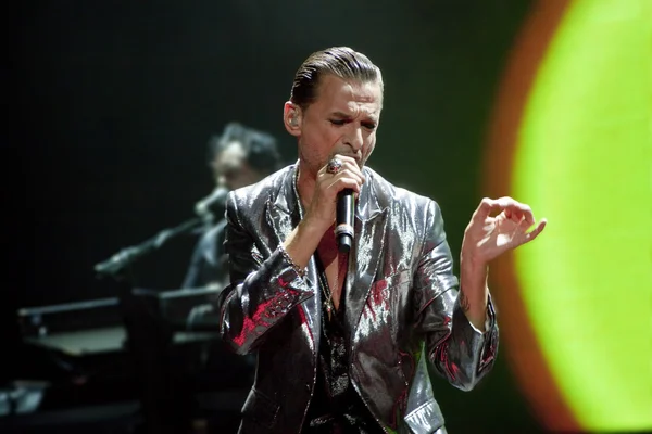Depeche Mode im Konzert in der Minsk Arena am Freitag, 28. Februar 2014 in Minsk, Weißrussland — Stockfoto
