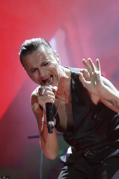 Depeche Mode in concert at the Minsk Arena on Friday, February 28, 2014 in Minsk, Belarus — Stock Photo, Image