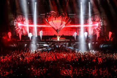 Sadece armin üyeleri: armin van buuren minsk-Arena ile yoğun programında 21 Şubat 2014