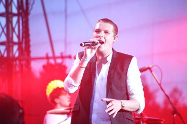 John newman gerçekleştirdiği 'birçok festivalde' 3 Temmuz 2014 milnsk, Beyaz Rusya