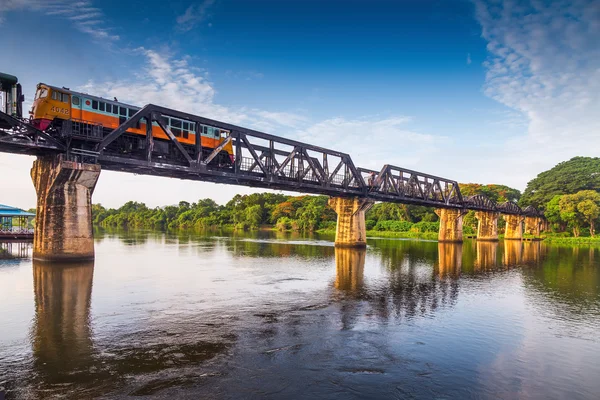 Bridge River Kwai, Kanchanaburi, Thailand. — Stock Photo, Image