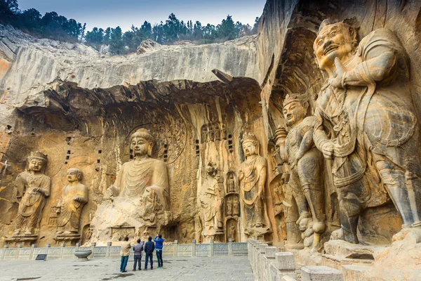 China de Longmen grottoes, luoyang, — Fotografia de Stock
