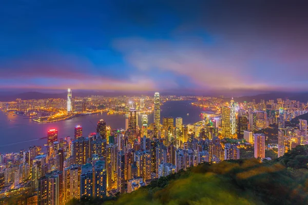 Hong kong skyline di notte — Foto Stock