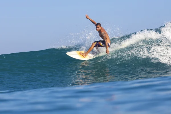 Surfer on waves — Stock Photo, Image