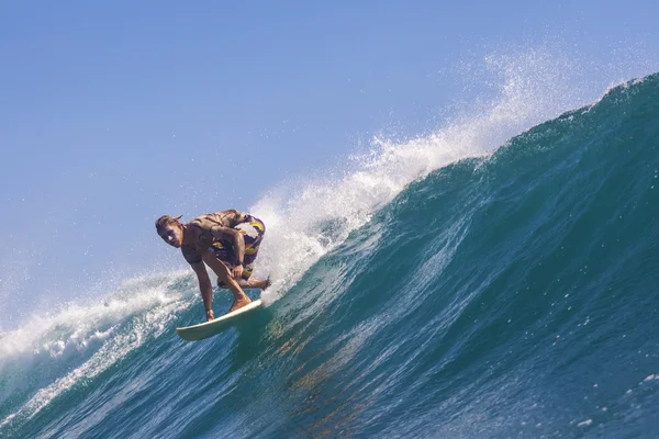 Surfer on waves — Stock Photo, Image