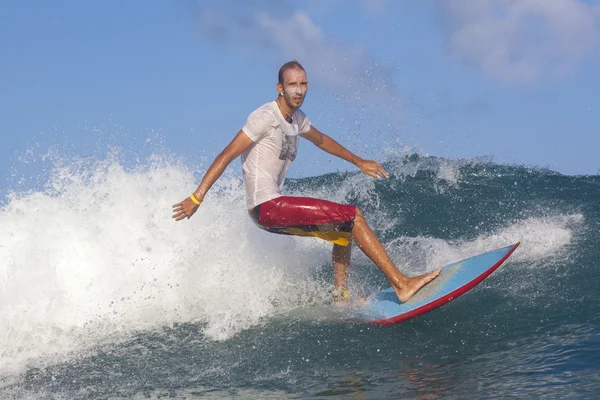 Surfer on waves — Stock Photo, Image