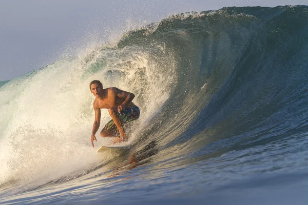 Surfer on waves — Stock Photo, Image