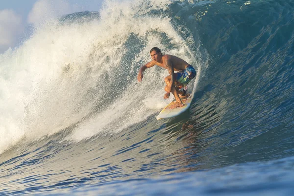 Surfer on waves — Stock Photo, Image