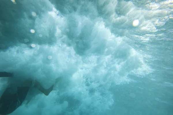 水中のサーファー — ストック写真