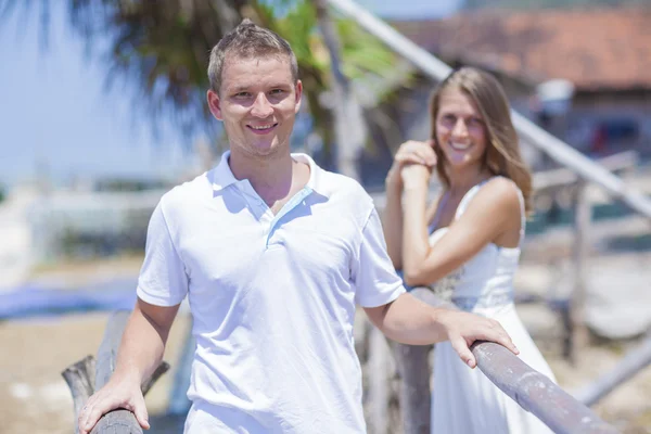 Couple posing — Stock Photo, Image