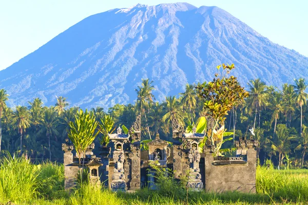 Monte agung, amed, bali. — Foto de Stock