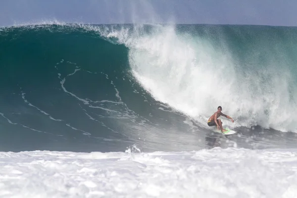 Bali, Indonesia - Jun. 2013: Brazilian pro surfer Gabriel Medina — Stock Photo, Image
