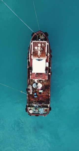 Luchtfoto van de boot, Malediven — Stockvideo