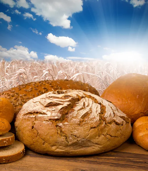 Bread and buns — Stock Photo, Image