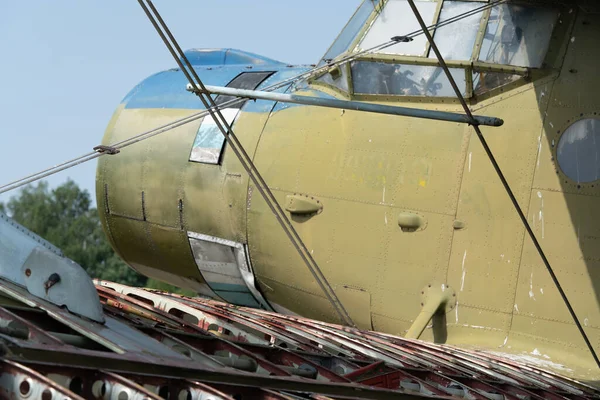 Close Photo Old Broken Biplane Airplane — Fotografia de Stock