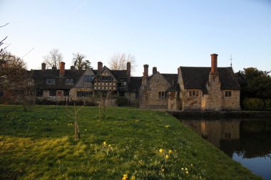 Hever Kalesi ve bahçeleri, kent, İngiltere - 10 Mart 2014: 13. yüzyılda kale tudor malikane ve 250 dönümlük Park.