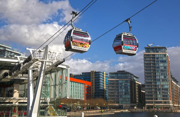 LONDON, UK - MARCH 06, 2014: London's Cable car connecting Excel exhibition centre and O2 arena, two main arenas for show and big performances — Stock Photo, Image