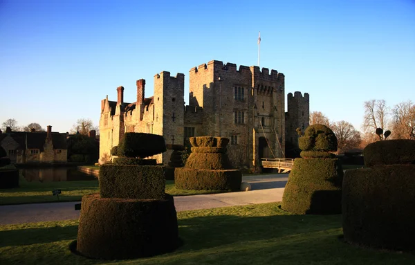 Hever κάστρο και κήπους, kent, Ηνωμένο Βασίλειο - 10 Μαρτίου 2014: 13ο αιώνα κάστρο με την κατοικία των Τυδόρ και 250 στρεμμάτων του πάρκου. — Φωτογραφία Αρχείου