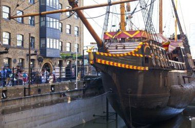 London, İngiltere - 29 Mart, 2014 francis drake s altın hind gemi
