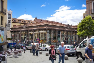 Madrid, İspanya - 28 Nisan 2014: mercado san miguel market, madrid merkezinde ünlü gıda pazarı