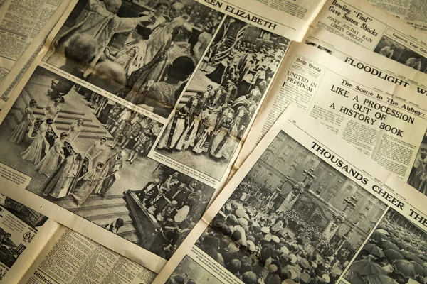 Vintage newspaper background — Stock Photo, Image