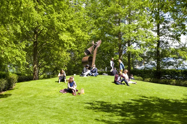 LONDON UK - JUNE15, 2014: Greenwich, Old English park south of London — Stock Photo, Image