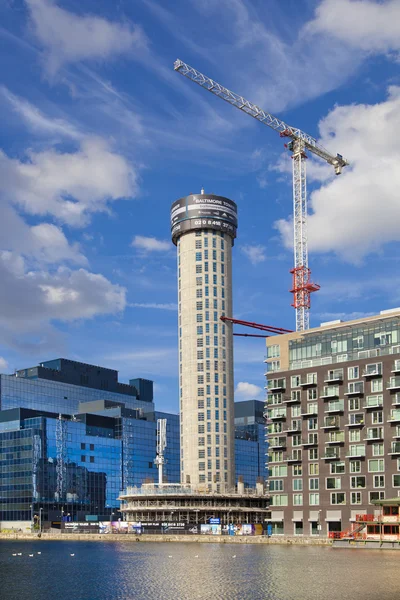 Londyn, Uk - 17 maja 2014: Plac budowy z dźwigami w centrum Londynu — Zdjęcie stockowe