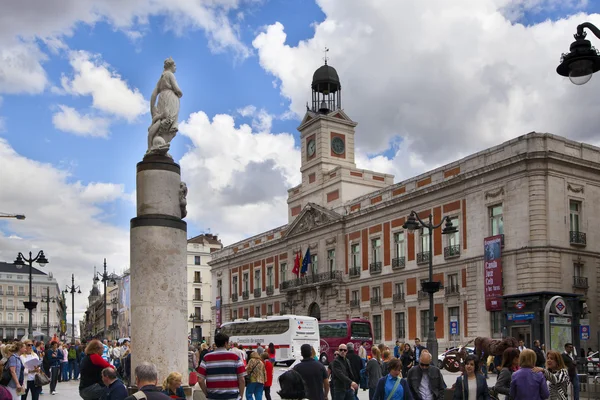 Madrid, Hiszpania - 28 maja 2014: Madryt, centrum — Zdjęcie stockowe