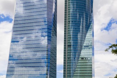 Madrid, İspanya - 22 Temmuz 2014: madrid şehir, İş Merkezi, modern gökdelenler