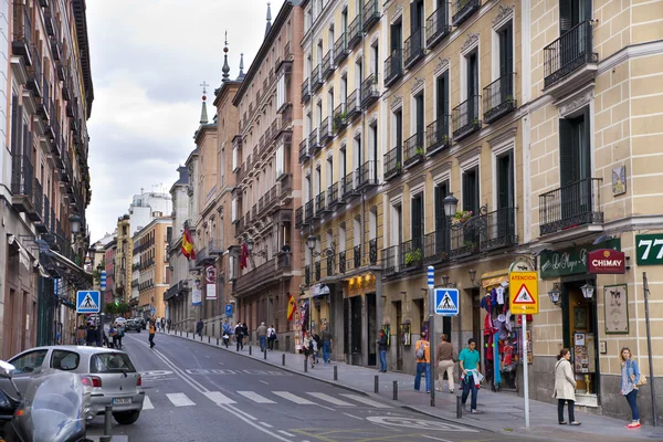 Madrid, Španělsko - 28 května 2014: vládní budovy ve starém centru Madridu — Stock fotografie