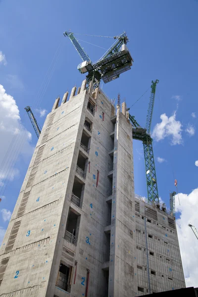 LONDRES, Reino Unido - 30 de junio de 2014: Nuevo gran desarrollo en el Banco de Inglaterra aria — Foto de Stock