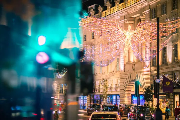 London Storbritannien November 2021 Julpynt Och Julbelysning Regent Street Bilar — Stockfoto