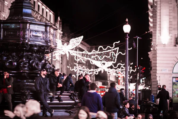 London November 2021 Festliche Dekoration Und Weihnachtsbeleuchtung Piccadilly Circus Autos — Stockfoto