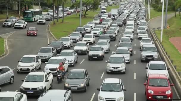 Salvador Bahia Brasil Septiembre 2021 Vista Vehículos Atasco Tráfico Avenida — Vídeo de stock