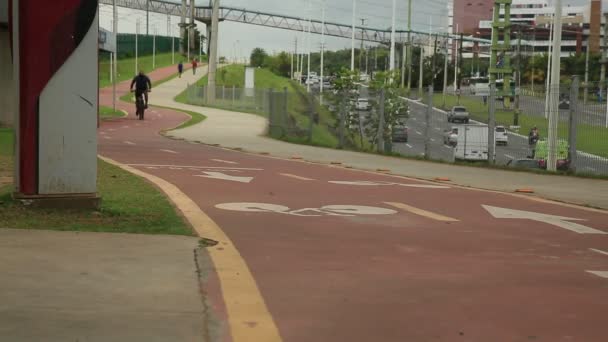 Salvador Bahia Brazil September 2021 Велосипедна Доріжка Вздовж Другої Лінії — стокове відео
